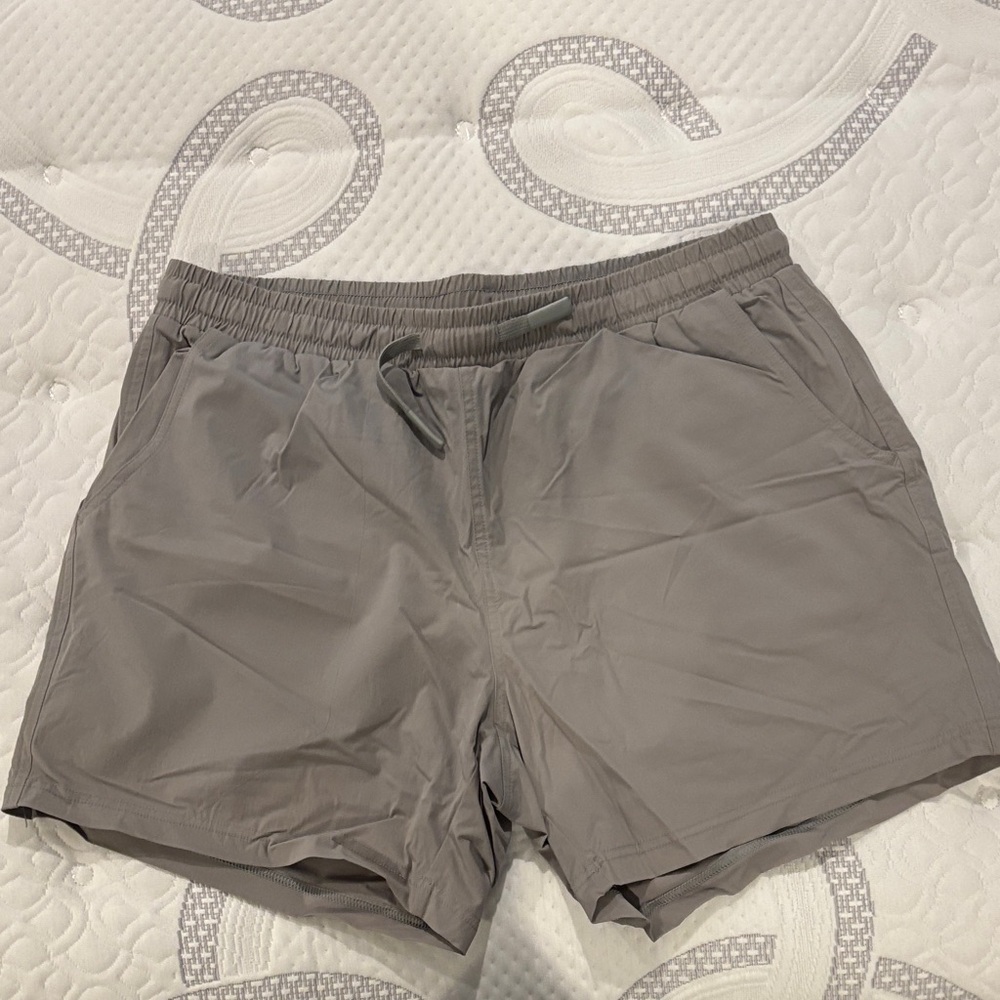 Men's Gray (Lined) 5.5” Athletic Shorts
